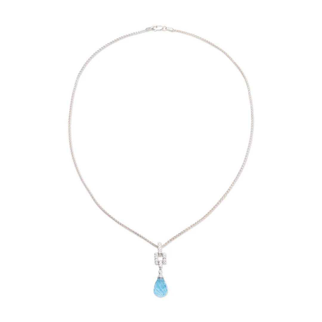 18k-White-Gold-Blue-Topaz-Diamond-Pendant-Necklace_35c6dfcf